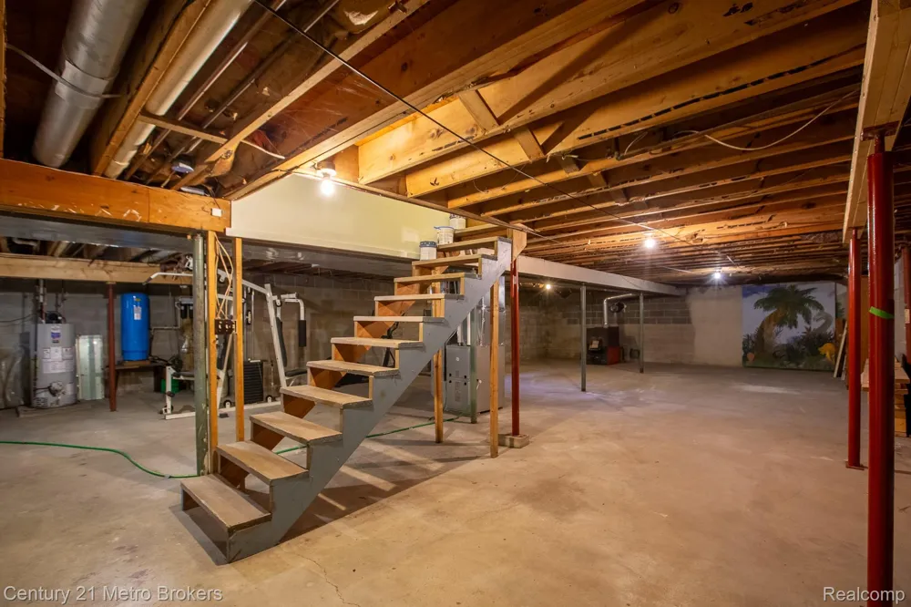 5262 Conifer Drive Oregon Township, MI 48421