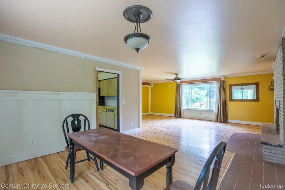 5262 Conifer Drive Oregon Township, MI 48421