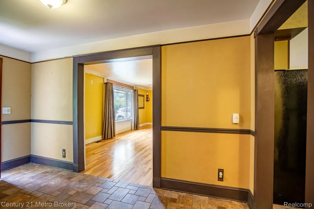 5262 Conifer Drive Oregon Township, MI 48421