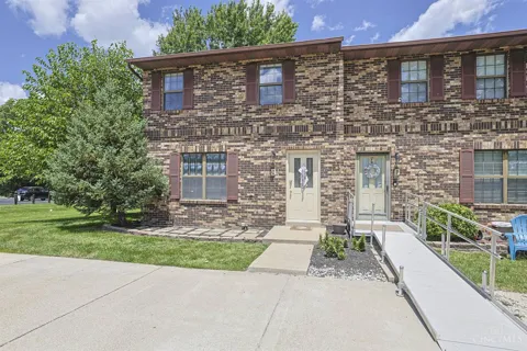 3812 Mack Road #Q