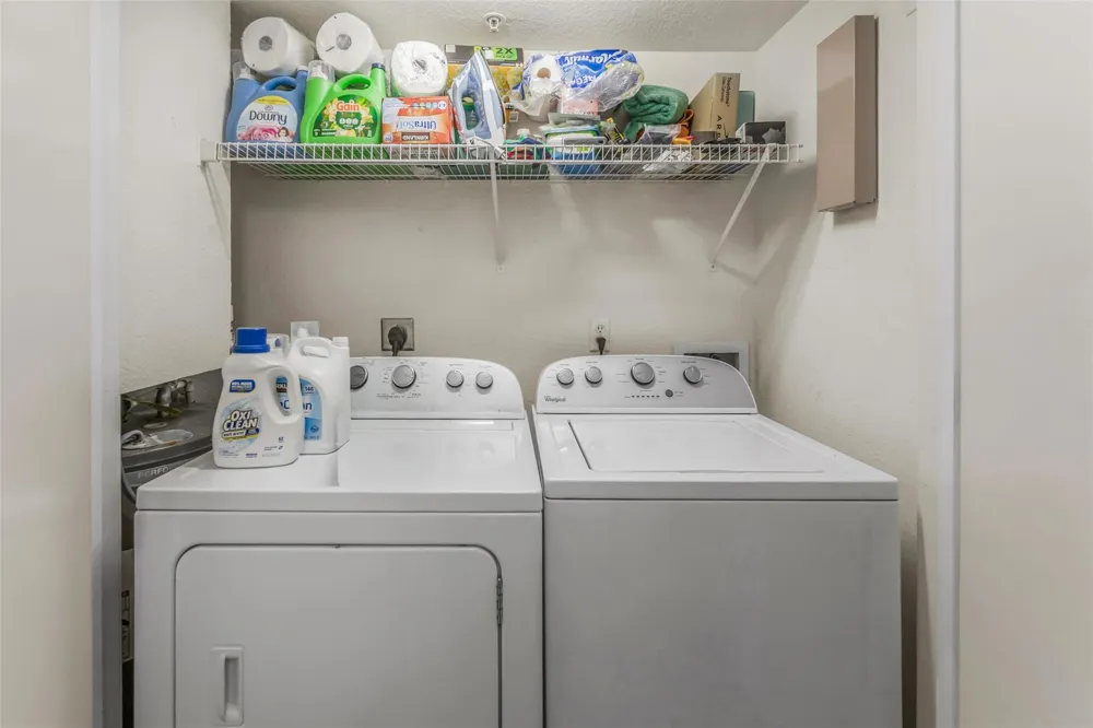 527 Southwest Parkway #303 College Station, TX 77840