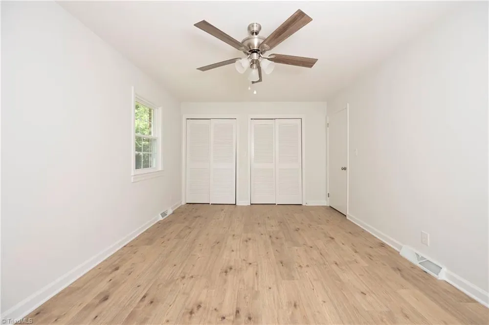 4385 Mashie Drive Pfafftown, NC 27040