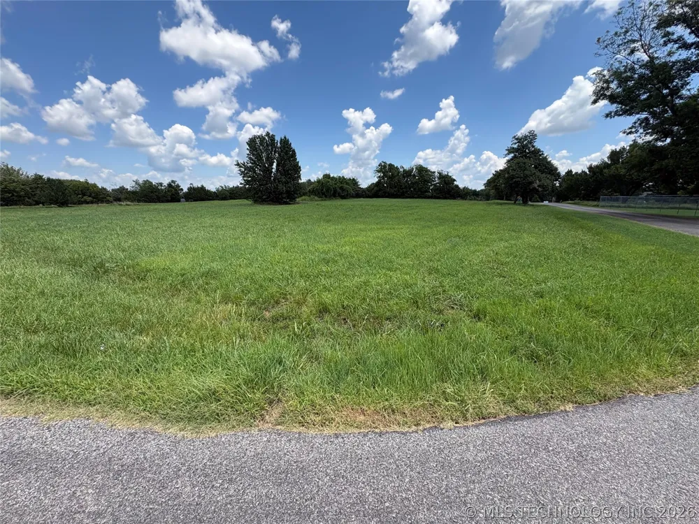 9011 Hudson Avenue Sperry, OK 74073