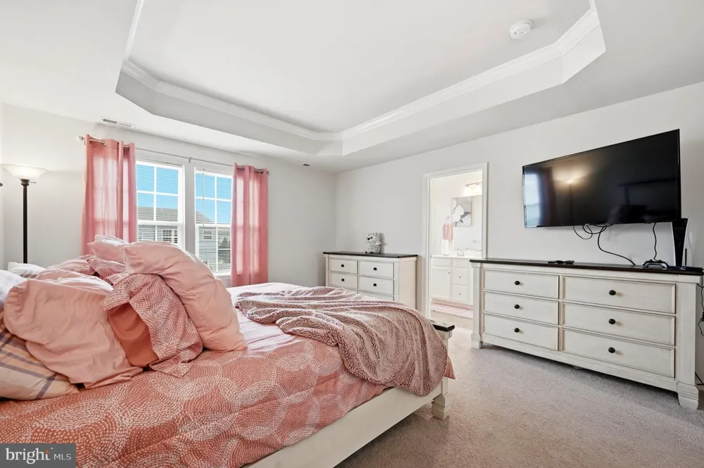 104 NATHAN DRIVE Cinnaminson, NJ 08077