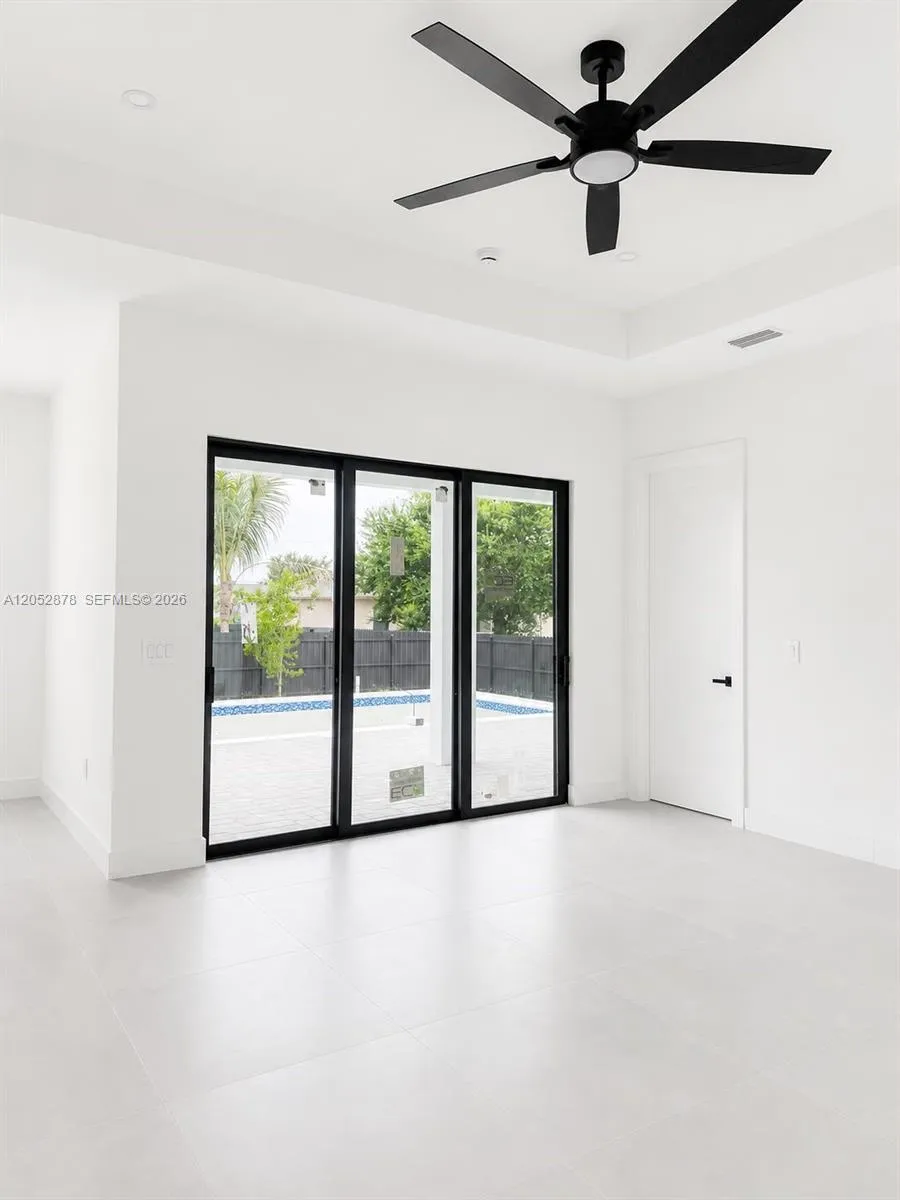 2201 NE Juanita Pl Cape Coral, FL 33909
