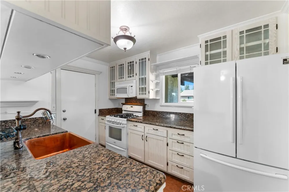 1368 Balboa Ontario, CA 91764