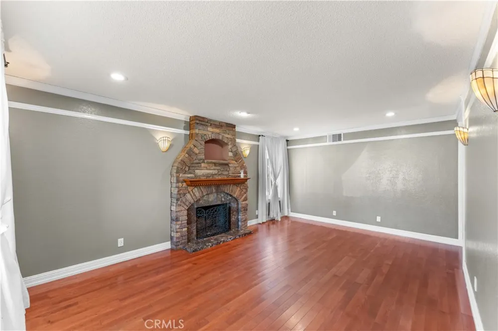 1368 Balboa Ontario, CA 91764
