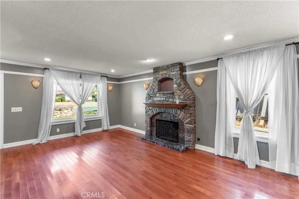 1368 Balboa Ontario, CA 91764