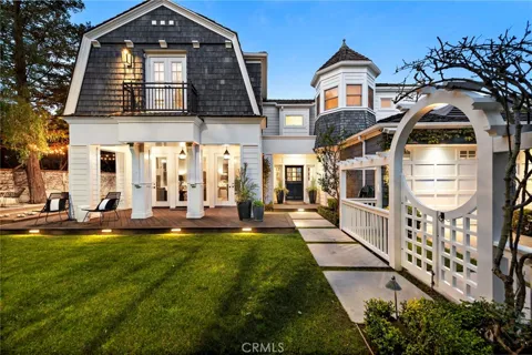 20 Cape Danbury