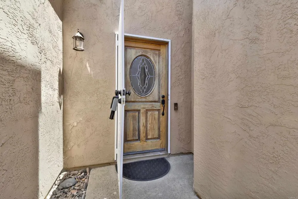 44552 La Paz Road Temecula, CA 92592