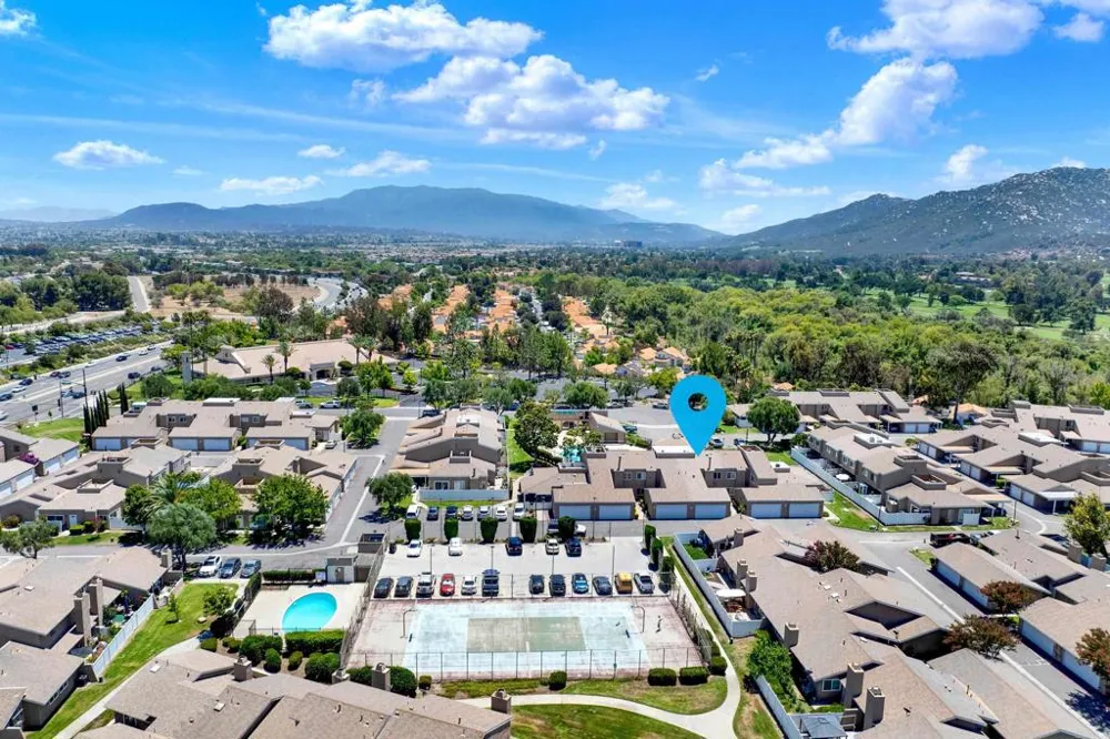 44552 La Paz Road Temecula, CA 92592