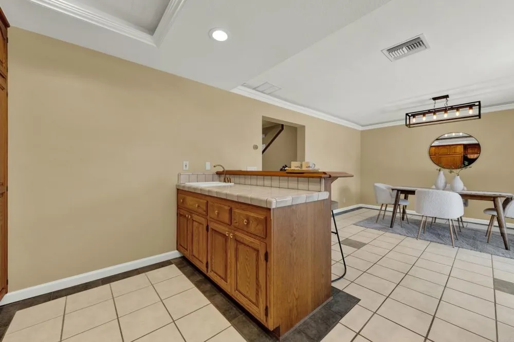 44552 La Paz Road Temecula, CA 92592