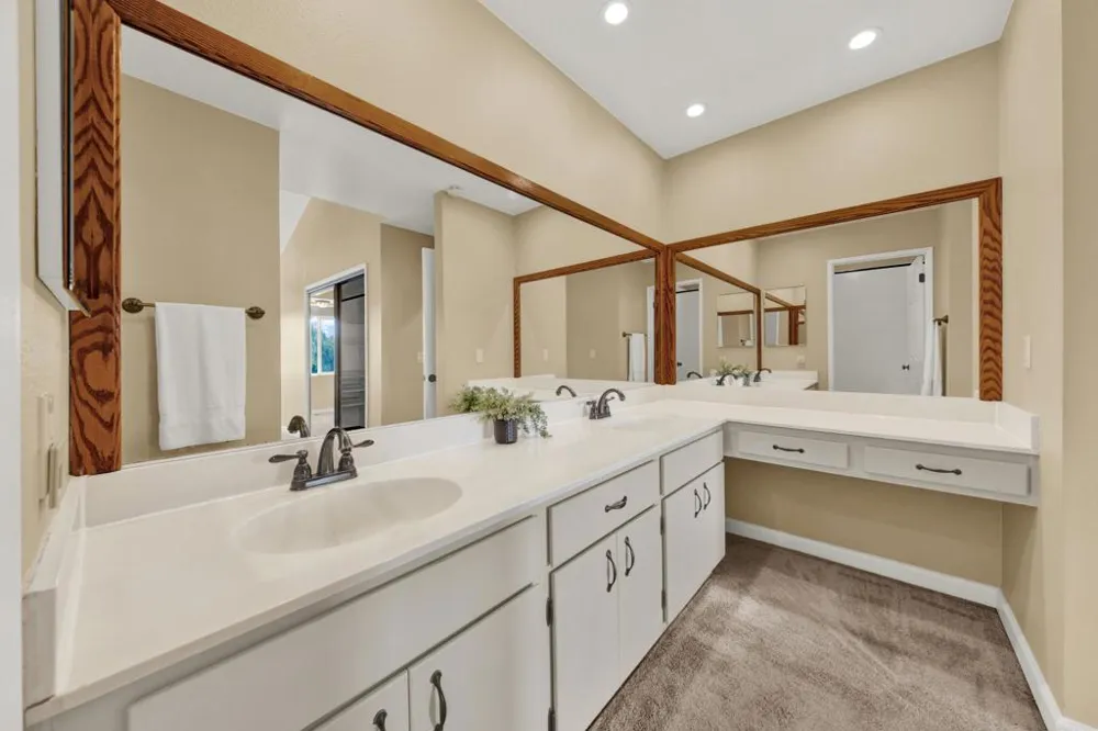 44552 La Paz Road Temecula, CA 92592