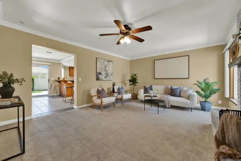 44552 La Paz Road