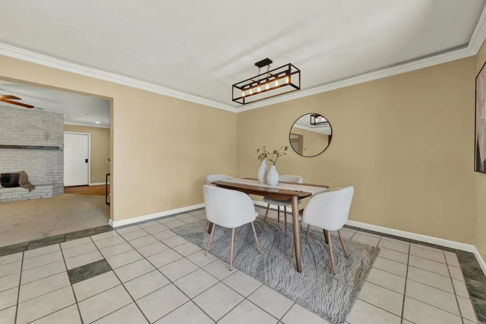 44552 La Paz Road Temecula, CA 92592
