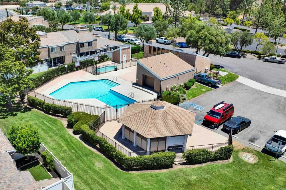 44552 La Paz Road Temecula, CA 92592