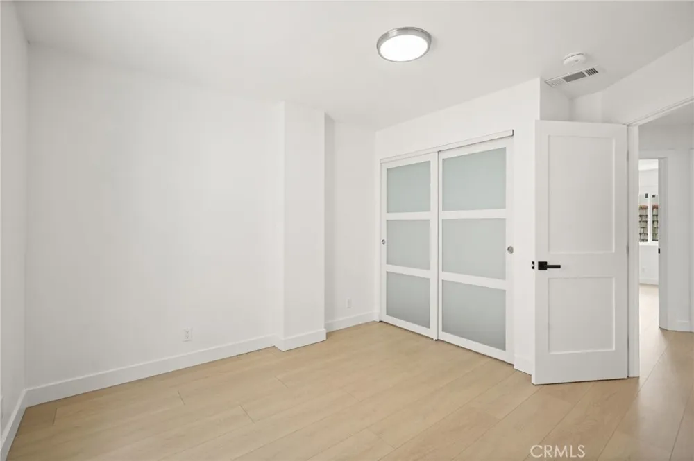 7010 Lennox Avenue #C Van Nuys, CA 91405