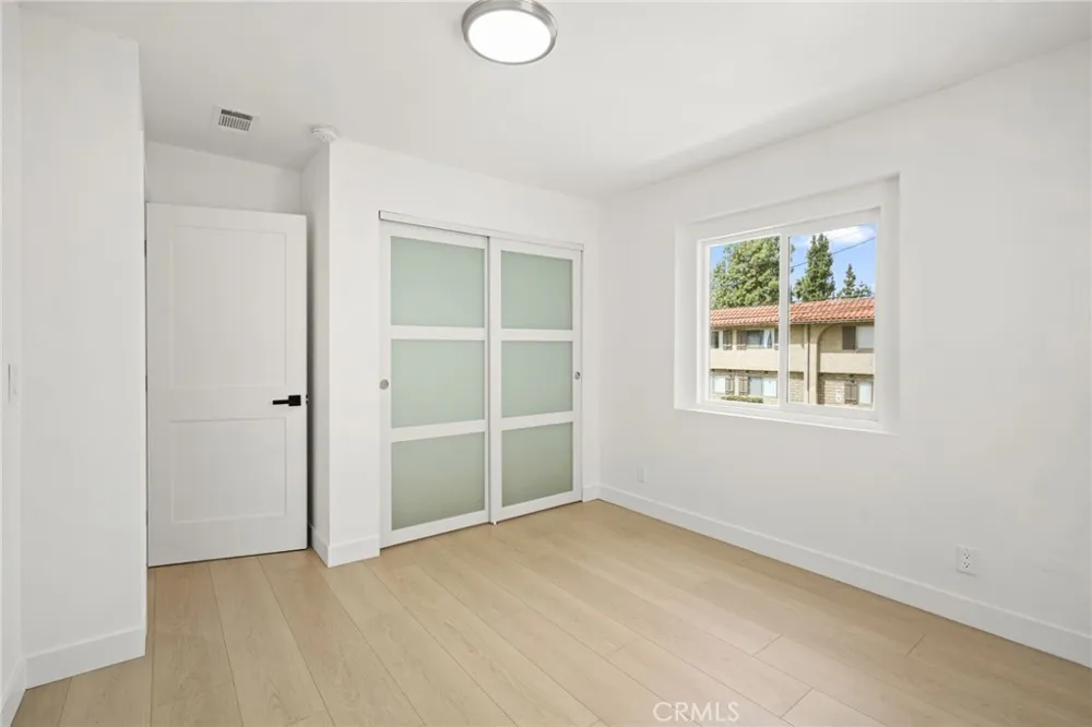 7010 Lennox Avenue #C Van Nuys, CA 91405