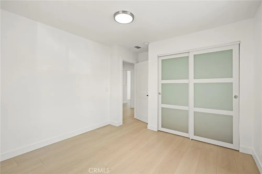 7010 Lennox Avenue #C Van Nuys, CA 91405
