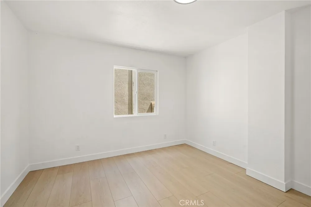 7010 Lennox Avenue #C Van Nuys, CA 91405