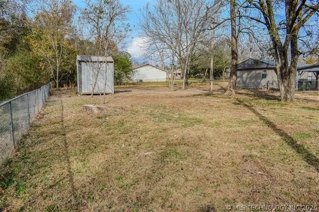 406 SE I STREET Antlers, OK 74523
