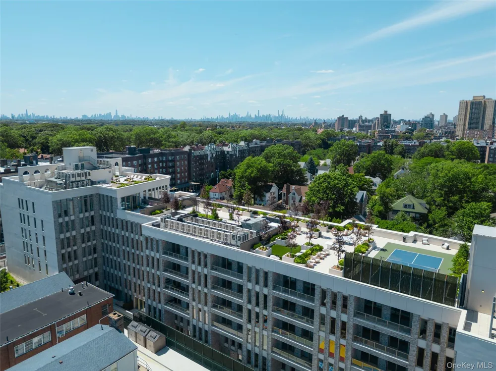 78-29 Austin #404 Forest Hills, NY 11375
