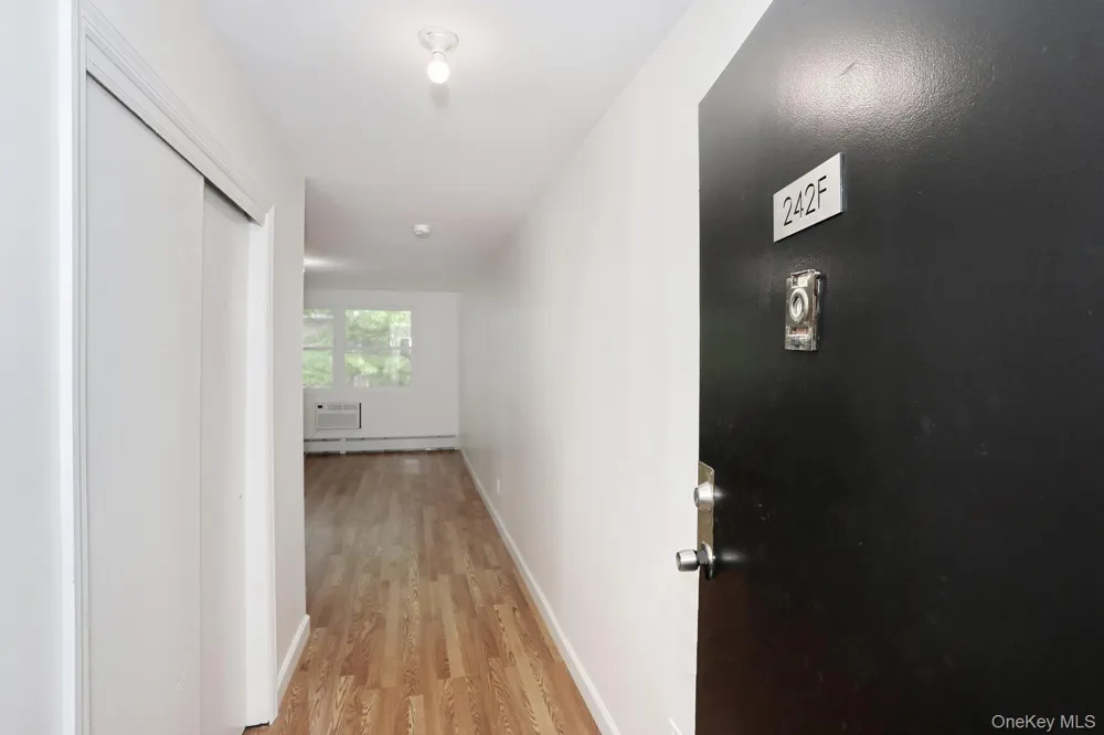 242 Kearsing Parkway #F Monsey, NY 10952