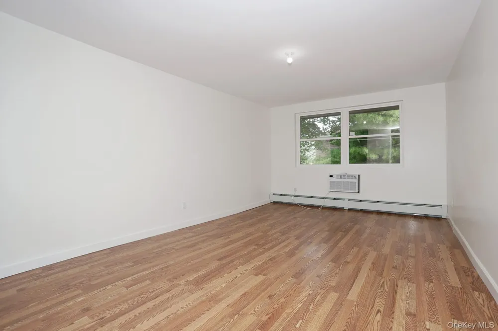 242 Kearsing Parkway #F Monsey, NY 10952