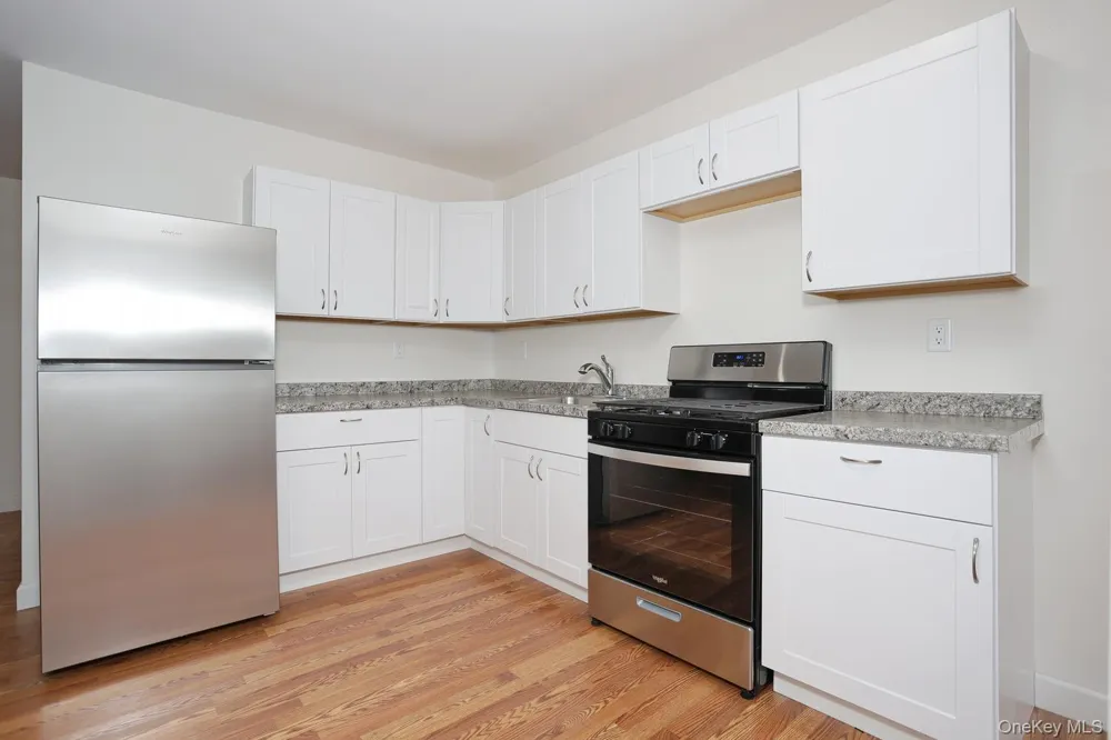 242 Kearsing Parkway #F Monsey, NY 10952