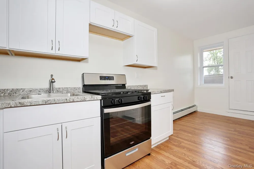 242 Kearsing Parkway #F Monsey, NY 10952