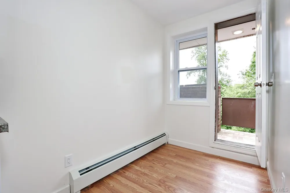 242 Kearsing Parkway #F Monsey, NY 10952