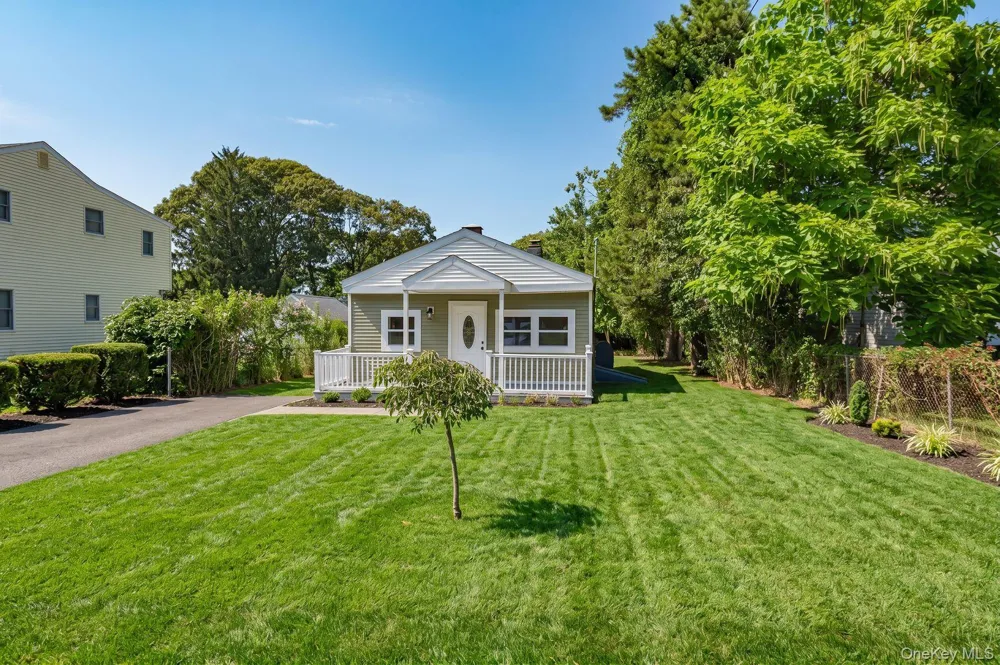 125 Sunset Avenue Selden, NY 11784