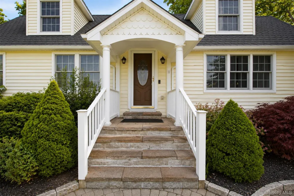 12 Leeside Road Carmel, NY 10512