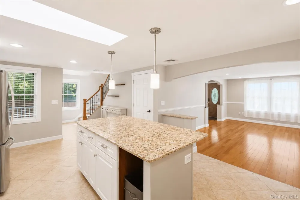 12 Leeside Road Carmel, NY 10512