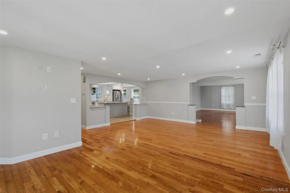 12 Leeside Road Carmel, NY 10512