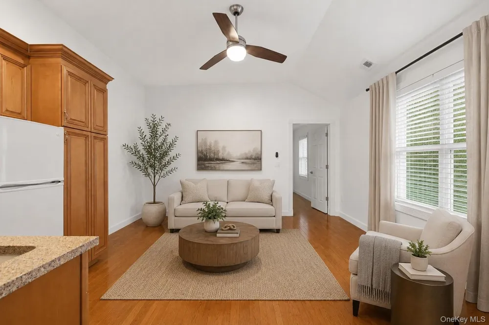 12 Leeside Road Carmel, NY 10512