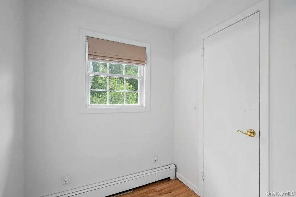 83 Shore Road Mount Sinai, NY 11766