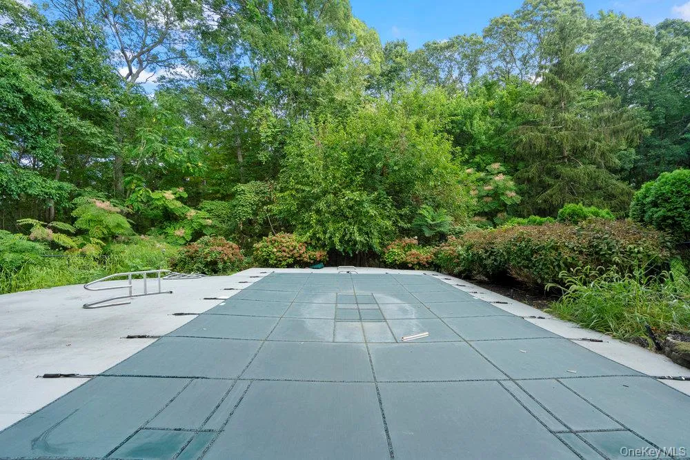 83 Shore Road Mount Sinai, NY 11766