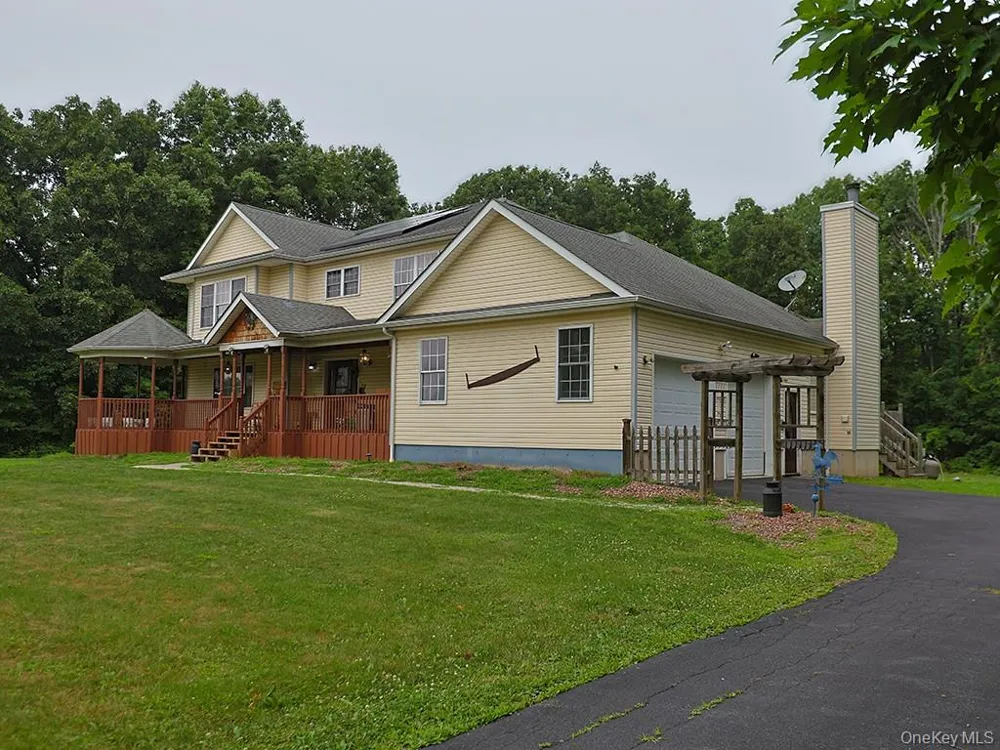 44 Paglia Drive Howells, NY 10932