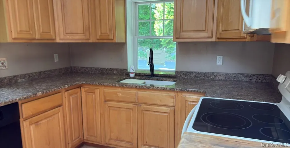 20 Old Oregon Road Cortlandt Manor, NY 10567