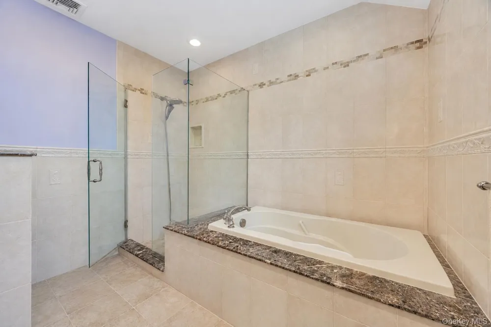 16 Ashland Avenue New Hyde Park, NY 11040
