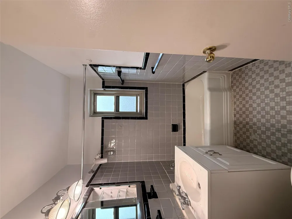 1010 Sherman #2D Bronx, NY 10456
