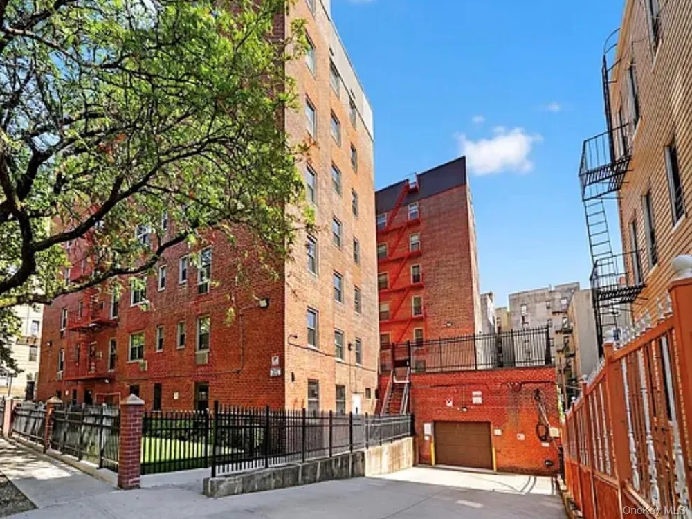 1010 Sherman #2D Bronx, NY 10456