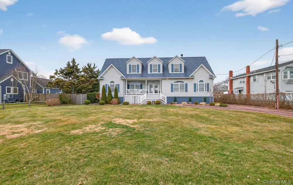 108 Awixa Avenue Bay Shore, NY 11706