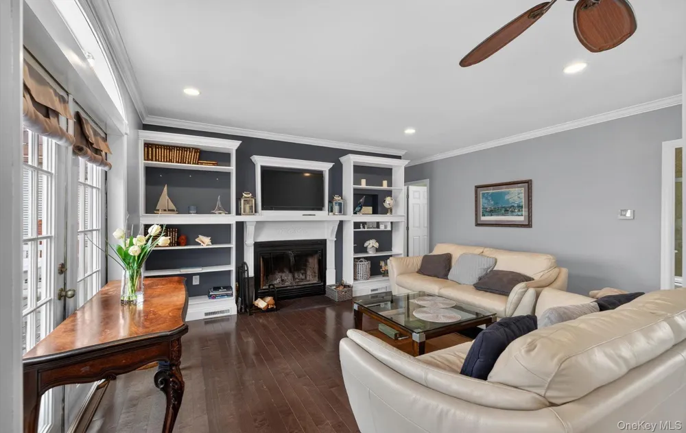 108 Awixa Avenue Bay Shore, NY 11706