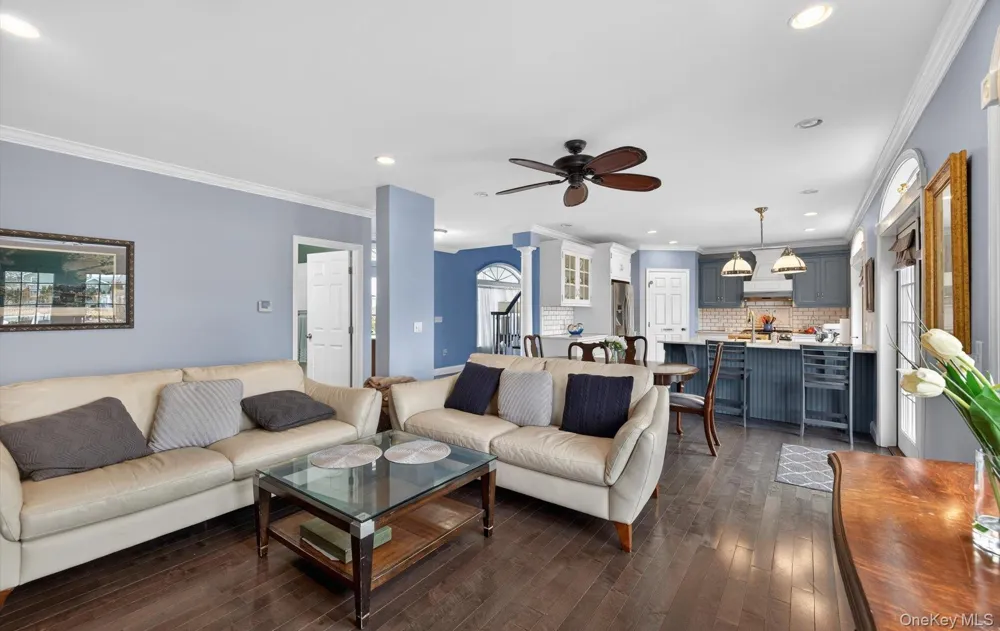 108 Awixa Avenue Bay Shore, NY 11706