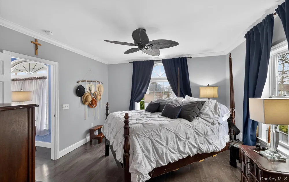 108 Awixa Avenue Bay Shore, NY 11706