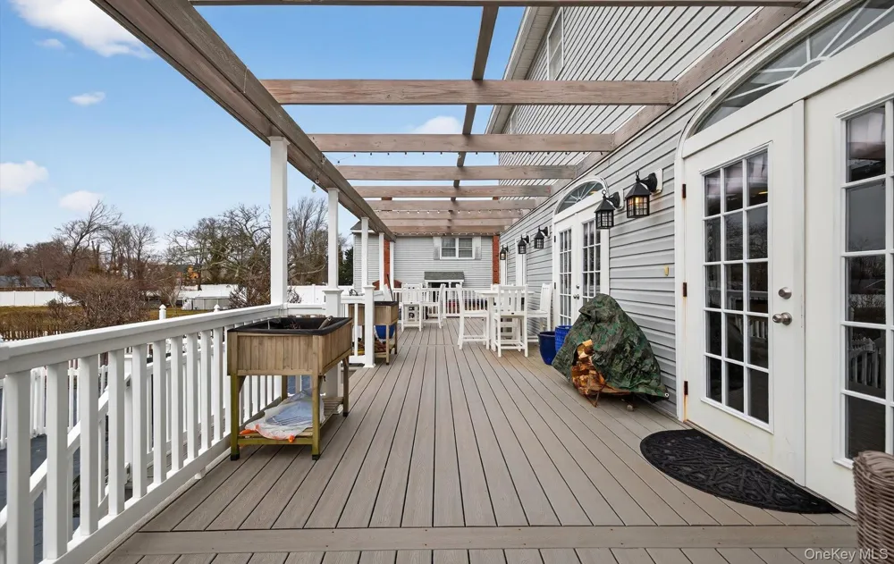 108 Awixa Avenue Bay Shore, NY 11706