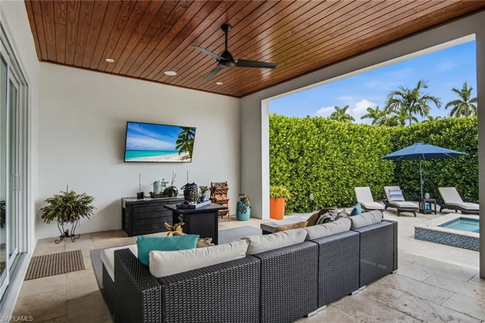 1167 22nd Avenue Naples, FL 34103