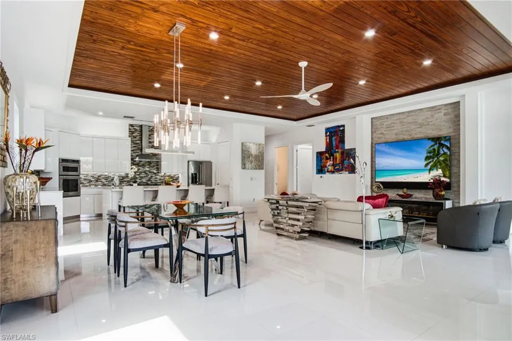 1167 22nd Avenue Naples, FL 34103
